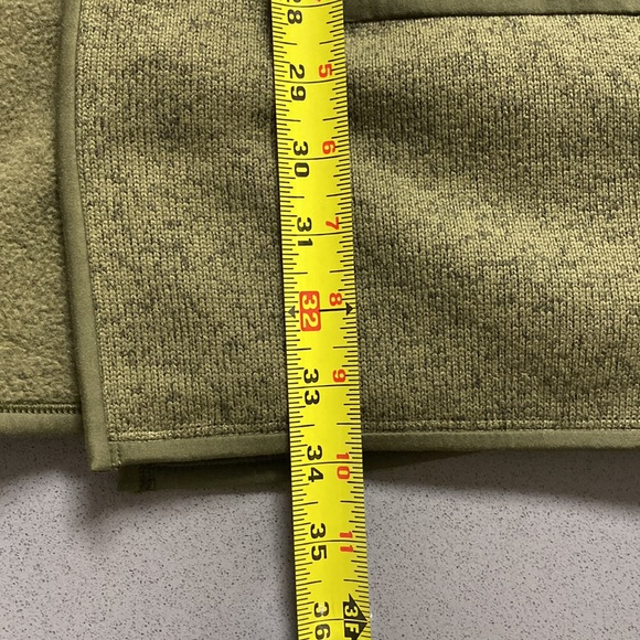 Arc’teryx Women’s Army Green fleece sweater - Picture 11 of 12